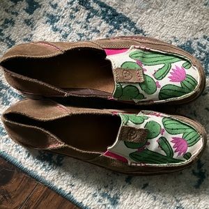 Ariat cactus shoes
